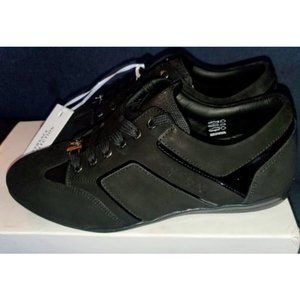 NEW AUTHENTIC VERSACE SUEDE SNEAKERS SZ7